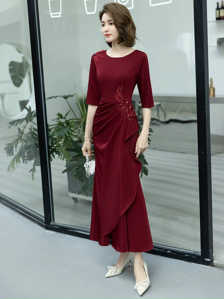 ĐẦM DỰ TIỆC THÊU HOA ĐUÔI CÁ D32